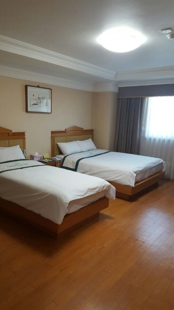 Gwangju Metropolitan City Gwangju Empire Hotel מראה חיצוני תמונה