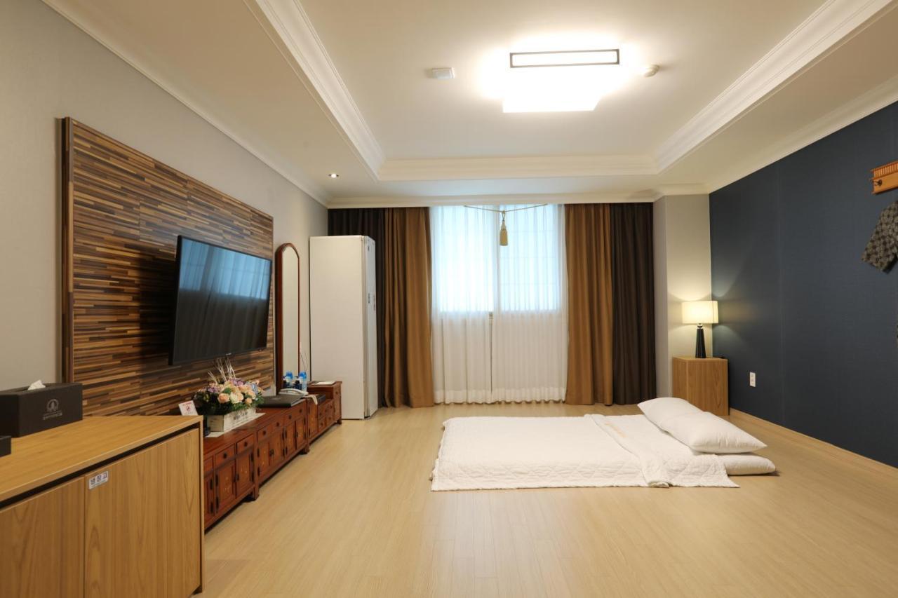 Gwangju Metropolitan City Gwangju Empire Hotel מראה חיצוני תמונה
