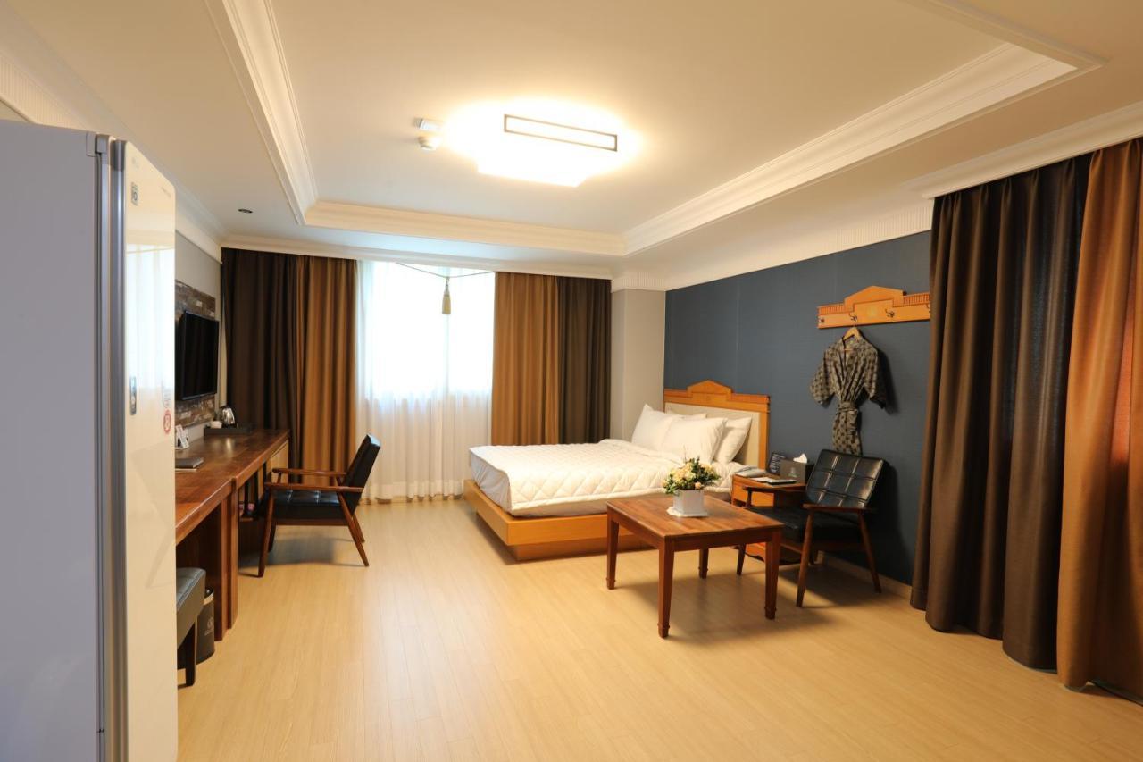 Gwangju Metropolitan City Gwangju Empire Hotel מראה חיצוני תמונה